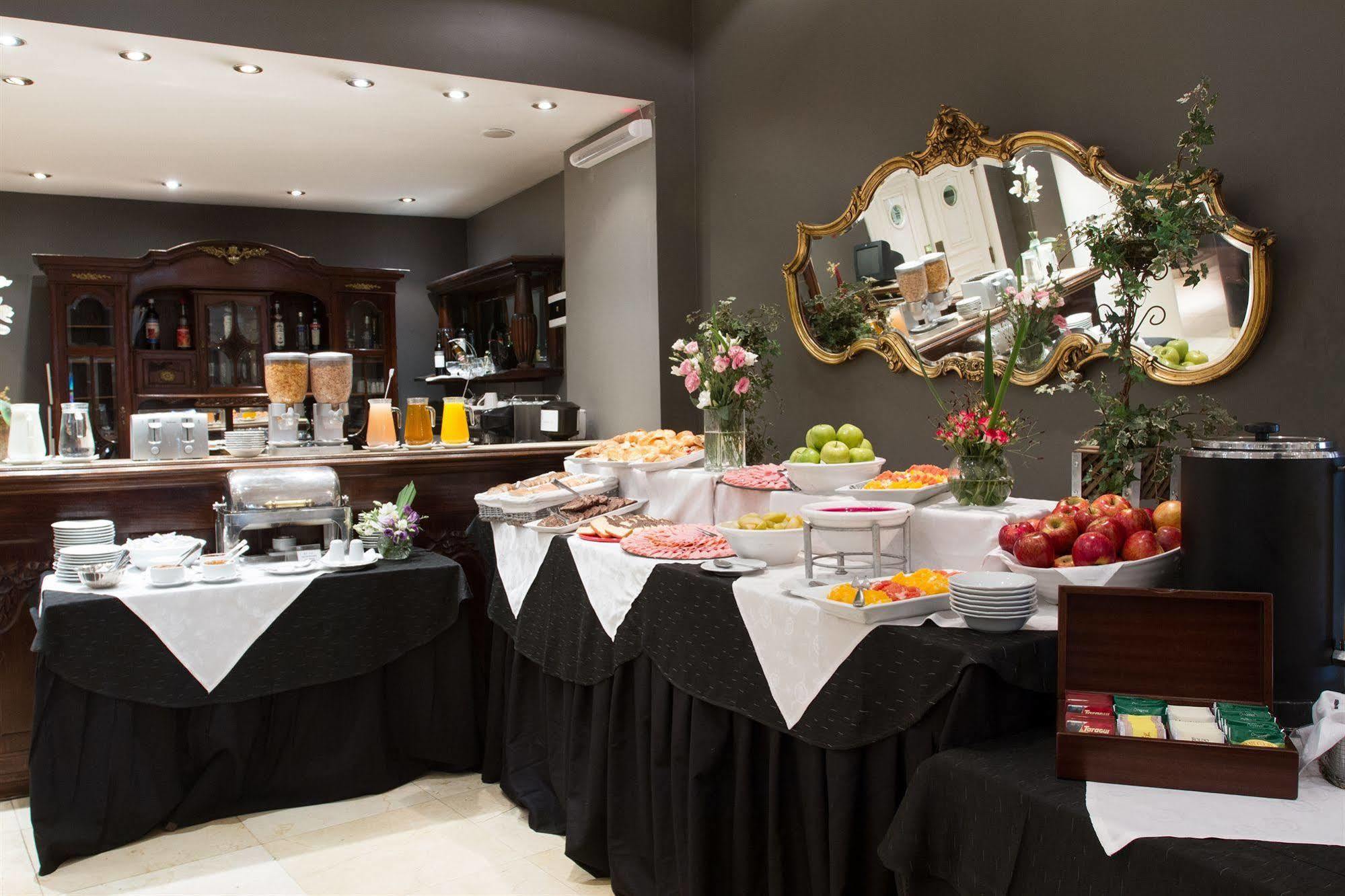 Unique Executive 4* Buenos Aires